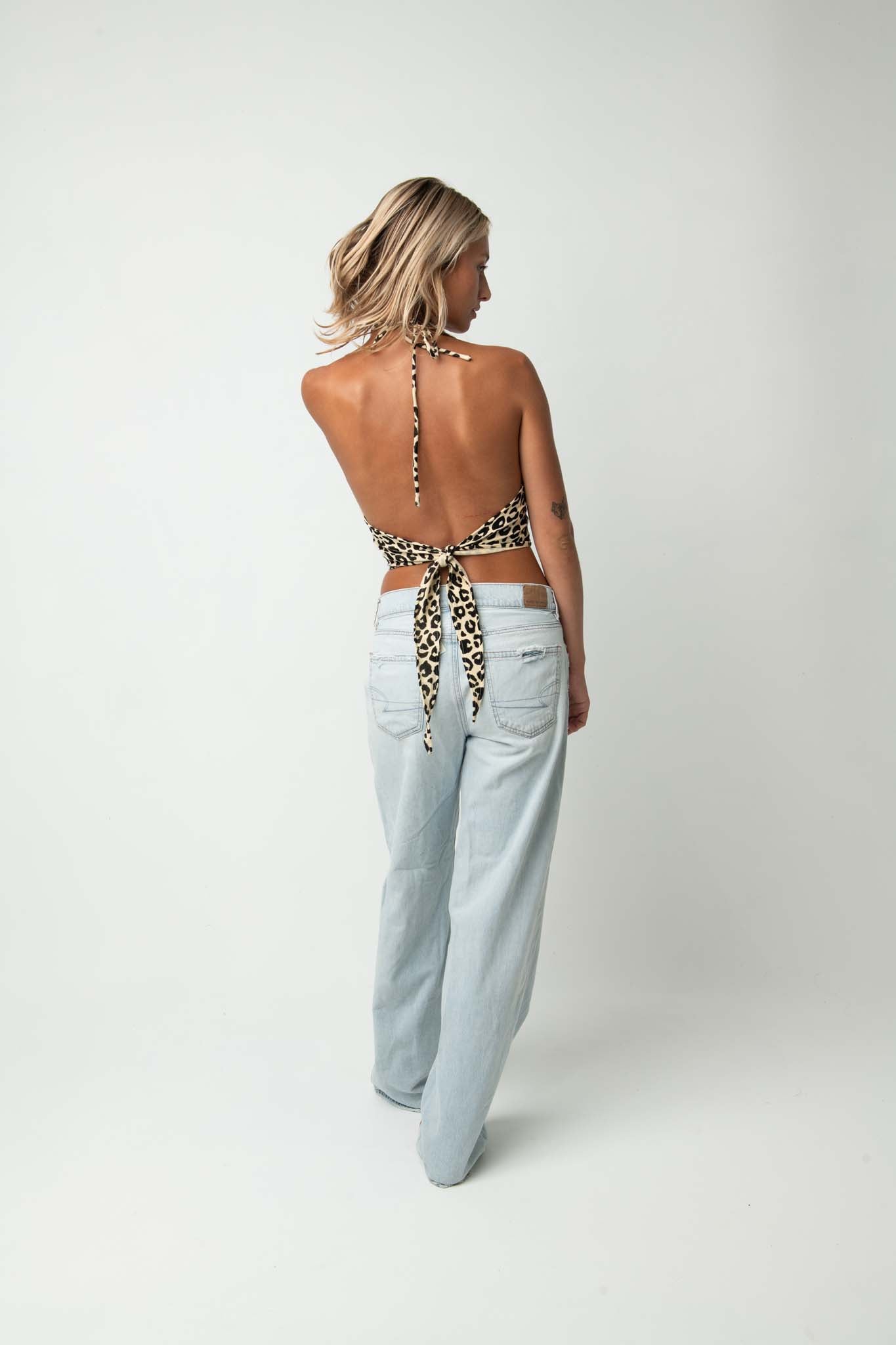 halter top